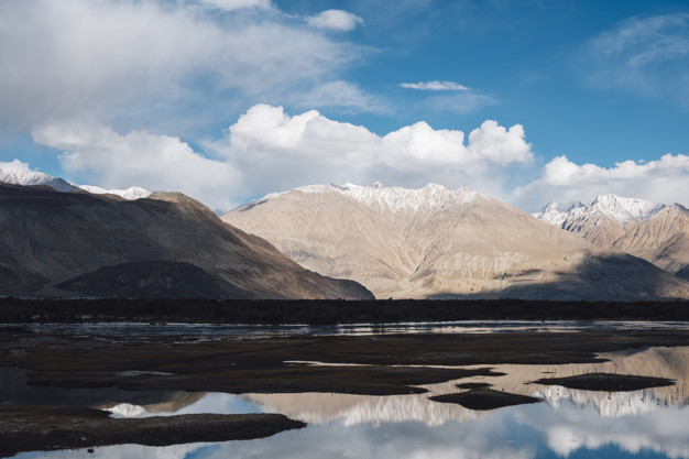 Free: Mountain reflection in river in leh ladakh, india Free Photo 