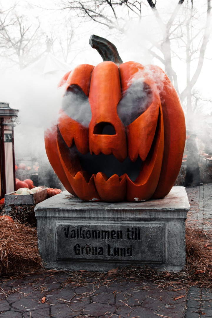 daytime,eerie,halloween,hay,jack-o&#39;-lantern,pavement,scary,smoke,statue