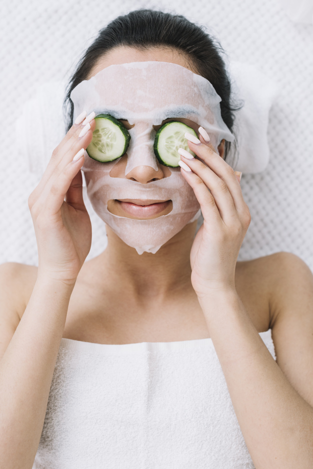 cucumber mask,therapeutic,facial treatment,massages,relaxed,beauty product,facial mask,face cream,relaxing,relaxation,treatment,calm,hygiene,stones,cucumber,therapy,facial,top view,top,zen,view,wellness,cream,care,relax,salon,healthy,product,mask,natural,cosmetic,body,beauty salon,face,health,spa,beauty,nature,woman