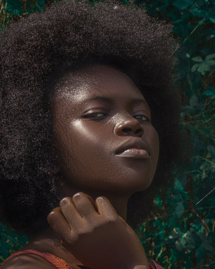 afro,alluring,attractive,beautiful,beauty,curly hair,fashion,fashionable,glamour,hairstyle,model,photoshoot,pose,posing,post,posture,pretty,style,stylish