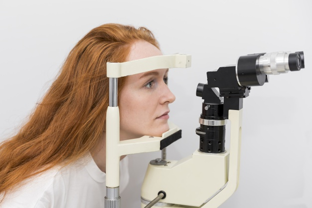diopter,refractometer,ophthalmic,opticians,retinal,keratometer,having,glaucoma,indoors,eyesight,ophthalmologist,closeup,examine,optometrist,checkup,retina,optometry,ophthalmology,optician,optic,checked,visual,appointment,one,examination,scan,equipment,optical,adult,instrument,medic,device,patient,clinic,young,test,female,healthcare,care,vision,person,eye,medical,woman,people
