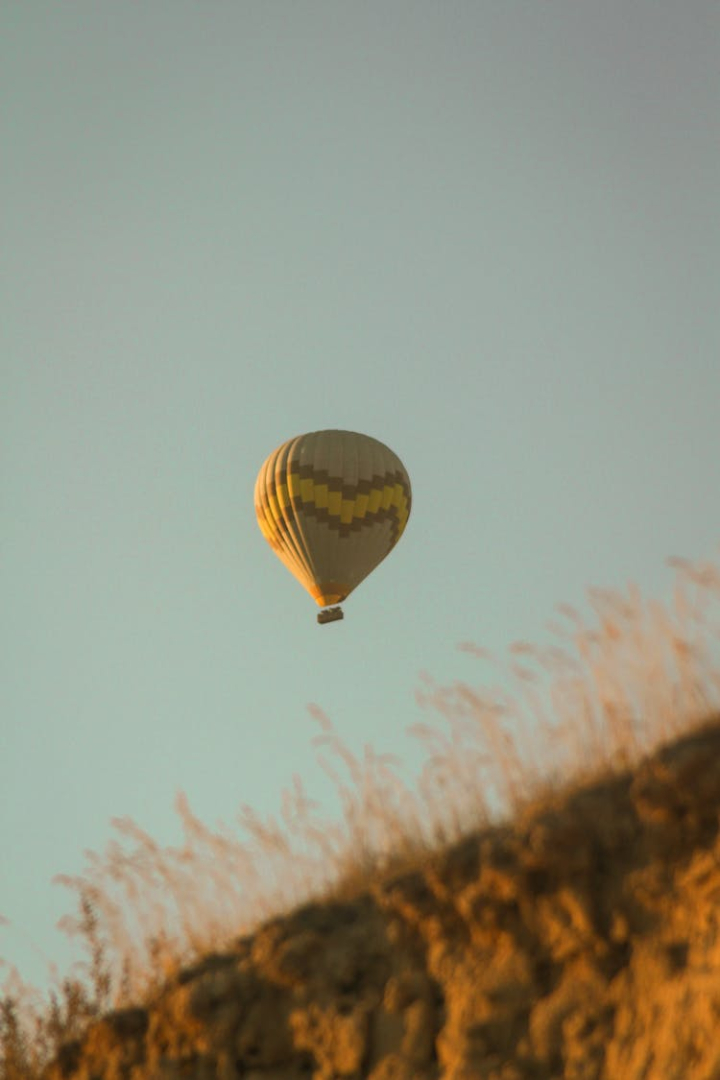 aircraft,floating,flying,hot air balloon,sky