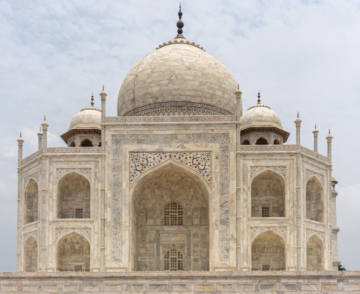 facade,facades,india,landmark,local landmarks,monument,monuments,mughal architecture,palace,palaces,taj mahal