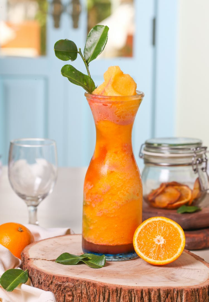 beverage,citrus,fresh,glass,healthy drink,icee,juicy,nutritious,orange fruit,orange juice,refreshing