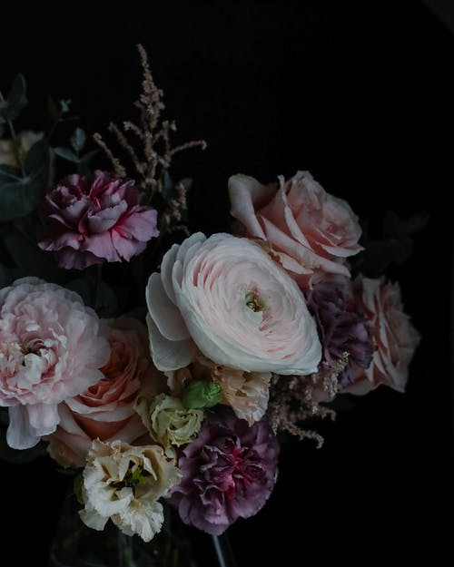 flower,petal,hybrid tea rose,artificial flower,pink,wedding ceremony supply,flower arranging,bouquet,garden roses,rose,pexels