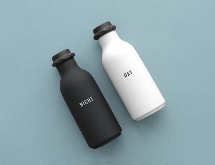 Clear Plastic Reusable Water Bottle Mockup - Free Download Images High  Quality PNG, JPG