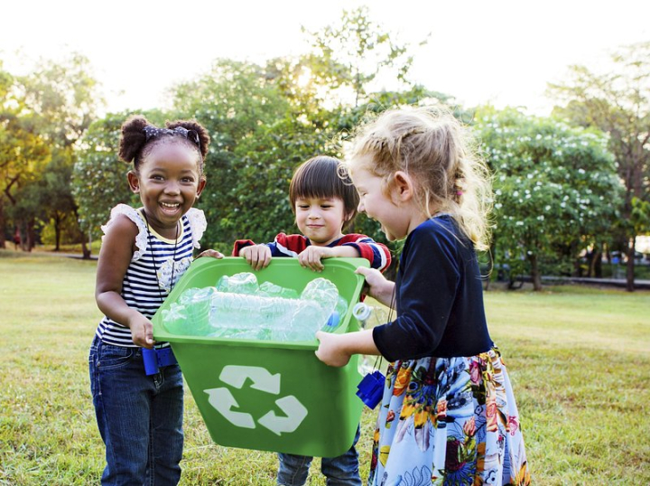 recycle,kids recycling,volunteer,garbage,sustainability,environment kid,children recycling,recycle kids,ecology,playground,charity,kids volunteering,rawpixel