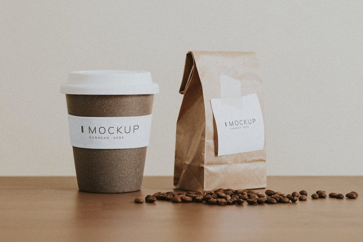coffee mockup,coffee shop mockup,coffee cup mockup,coffee,cafe,cafe mockup,paper bag,mockup,coffee shop,brand,wood table,bag,rawpixel
