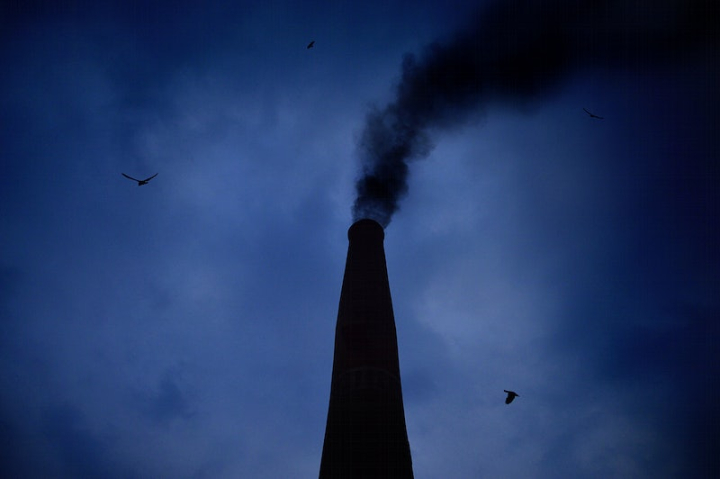 pollution,smoke,chimney,factory,factory chimney,pollution smoke,black sky,power plant,rocket,pollution vehicle,public domain pollution pictures,pillar,rawpixel