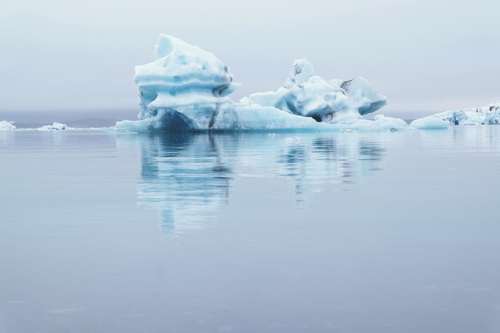 iceberg,winter,ice,artic,antarctica,glacier,environment photos,water,melting glacier,global warming,public domain,ocean,rawpixel