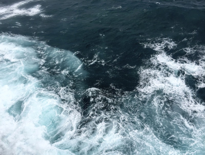 ocean,australia,texture,water texture,sea texture,ocean waves,sea,waves,water,deep sea,blue ocean waves,public domain,rawpixel
