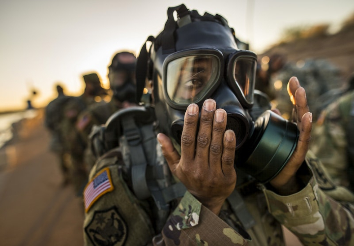 gas mask,war,military,arizona,chemical warfare,police,army,domain public domain,gas,american people,helmet,chemical,rawpixel