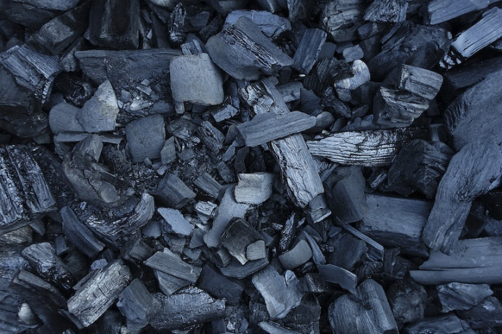 coal,fossil fuels,rock,carbon,public domain rocks,public domain fuel,sedimentary rocks,material,close up,barbecue,burn,cc0,rawpixel