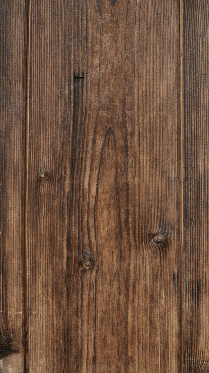 Brown wood texture phone wallpaper, hình nền điện thoại, vân gỗ nâu: Vẻ đẹp của tấm ván gỗ và vân gỗ nâu đem đến cho hình nền điện thoại của bạn một sắc thái tự nhiên và ấm áp. Hãy đắm mình trong vẻ đẹp độc đáo của chi tiết vân gỗ, tải hình nền điện thoại này cho điện thoại di động của bạn ngay bây giờ.