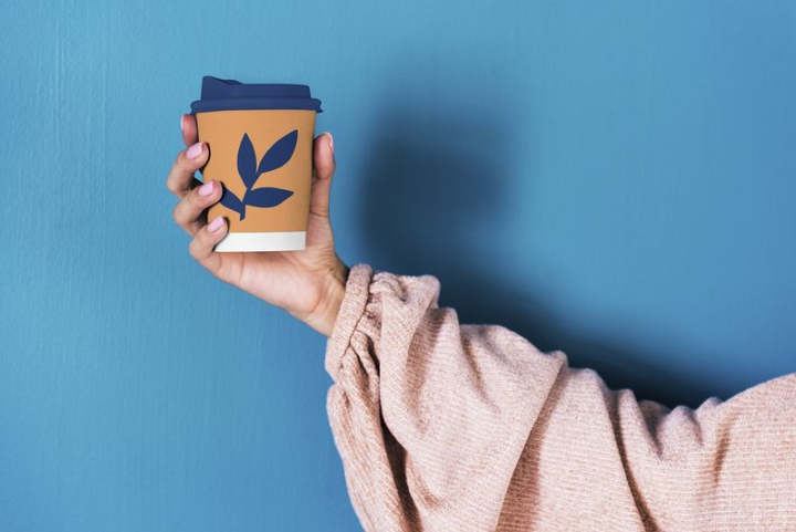 leaf,mockup,hand,coffee,coffee cup,tea,colour,graphic,design,colorful,to go cup,blank space,rawpixel