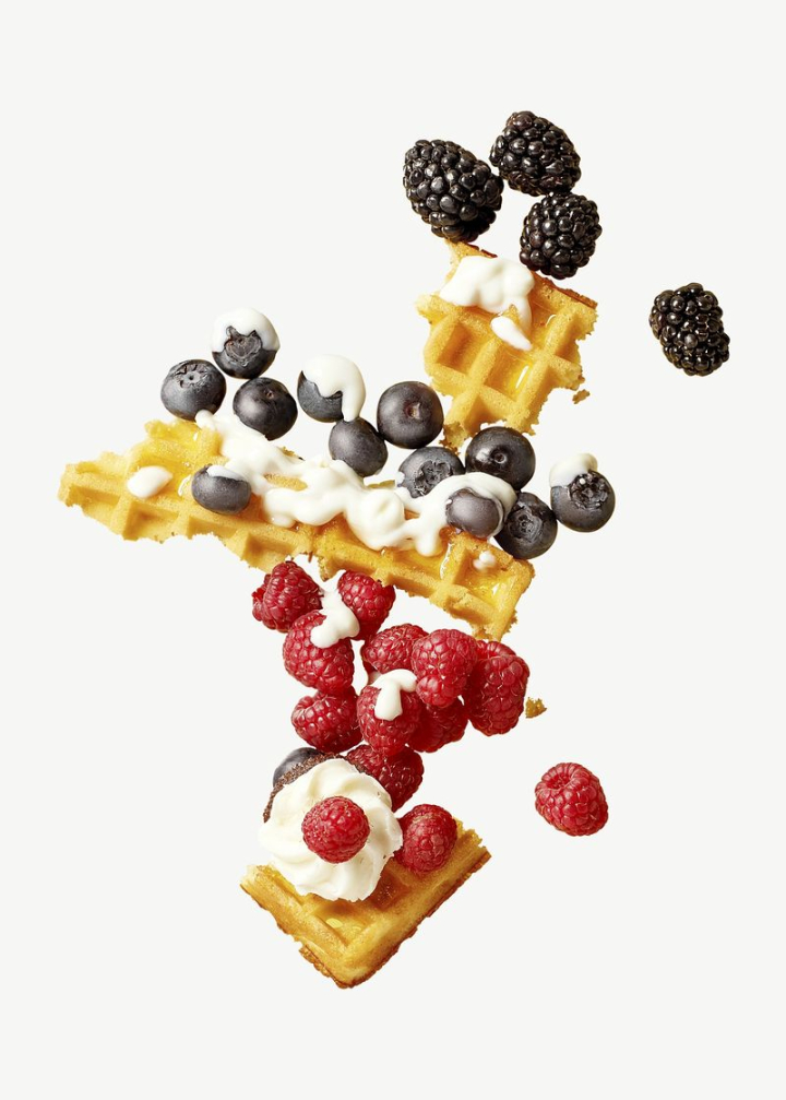 food,fruit,raspberry,splash,dessert,blueberry,waffle,balance,diet,blackberry,sweet,nutrition,rawpixel