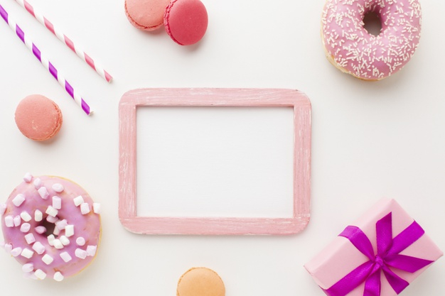 filled,surrounded,unhealthy,lay,mock,tasty,plain background,plain,horizontal,delicious,donuts,lovely,top,up,view,pastry,sweets,sugar,sweet,mock up,flat,cute,bakery,gift,food,frame,background