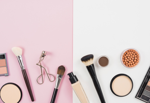 concealer,copy space,compact,lay,arrangement,eyeshadow,rouge,visage,accessory,blush,copy,mascara,set,feminine,flat lay,collection,skincare,object,facial,powder,palette,top view,glamour,top,view,tool,professional,lady,decorative,product,natural,cosmetic,flat,makeup,pink background,white,colorful,white background,space,layout,brush,beauty,pink,fashion,woman,background