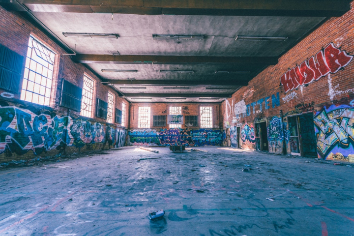 abandoned,abandoned building,architecture,art,empty,graffiti,house,street art