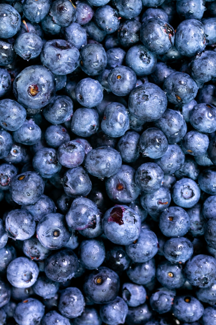 abundance,antioxidant,berries,blueberries,close-up,delicious,food,fresh,freshness,fruit,healthy,juicy,many,nutritious,round out,tasty,yummy