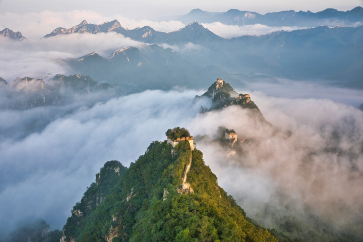 aerial shot,bird&#39;s eye view,fog,foggy,from above,landscape,mountains,nature,scenic