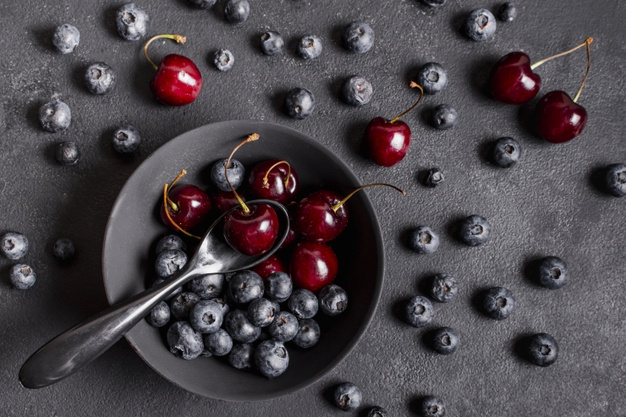 edible,lay,mixed,cherries,ingredient,tasty,blueberries,horizontal,delicious,flat lay,top view,top,view,dark,eating,sweet,flat,fruits,food
