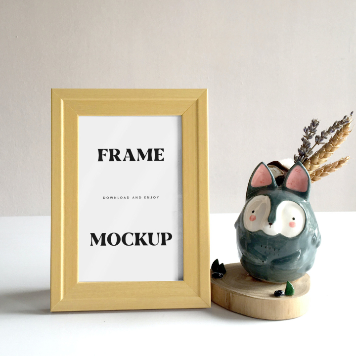 Free,Small,Frame,with,Figure,Mockup,download,frame,free,freebie,paper,photo,photo frame,picture,picture frame,poster,vertical,wooden,wooden frame