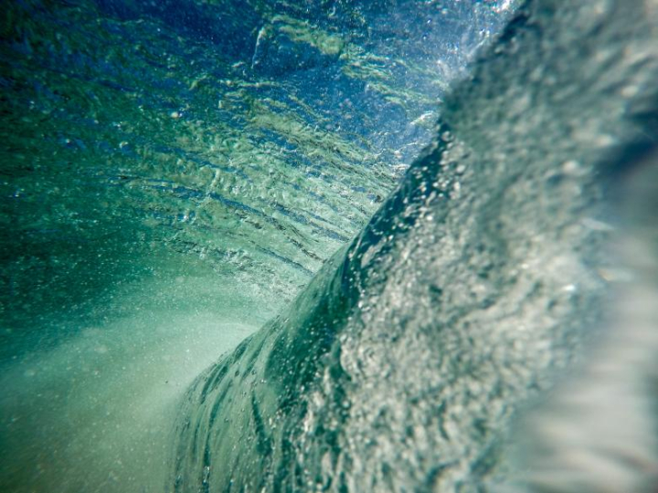 water,wave,speed,blue,flow,turbulent,transparent,sea,netstockvault