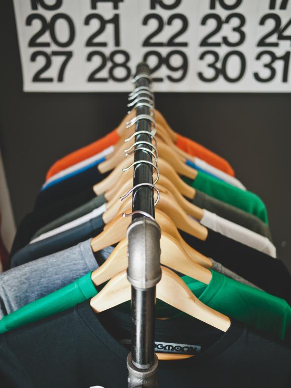clothing,shop,hangers,store,clothes,shirt,dress,tshirt,netstockvault