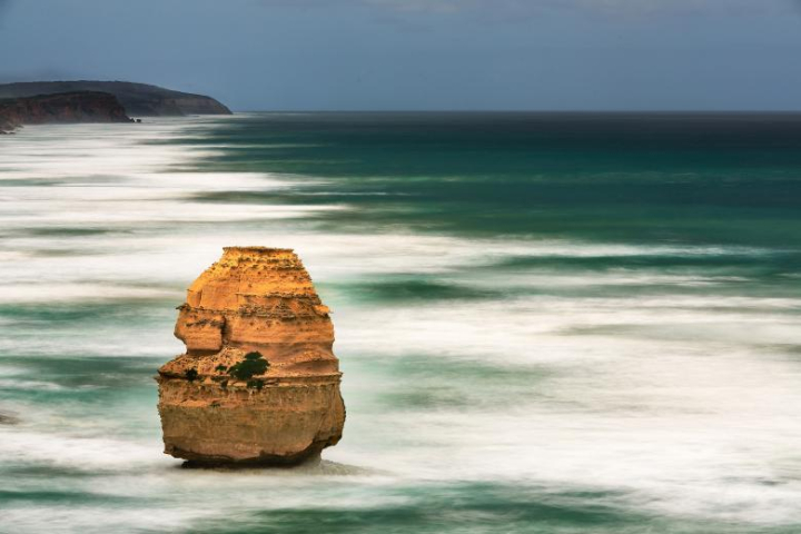 rock,lonely,water,cliff,sand,sea,waves,netstockvault
