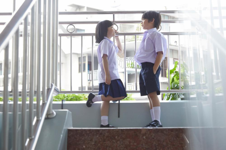 two,schoolchildren,talking,smiling,together,hallway,school,thai,thailand,asian,asia,chat,youth,pupils,elementary,kids,primary,schoolgirls,schoolboys,classmates,memory,schoolchild,school life,class,child,education,adorable,stairs,elementary school,primary school,cheerful,friends,friendship,student,laugh,children,young,studying,learning,preschool,pair,couple,enjoy,love,boy,pure,girl,childhood,uniform,xframe